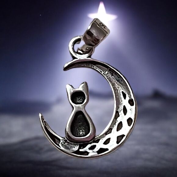Sterling Silver Cat On A Crescent Moon Pendant - Picture 2 of 3